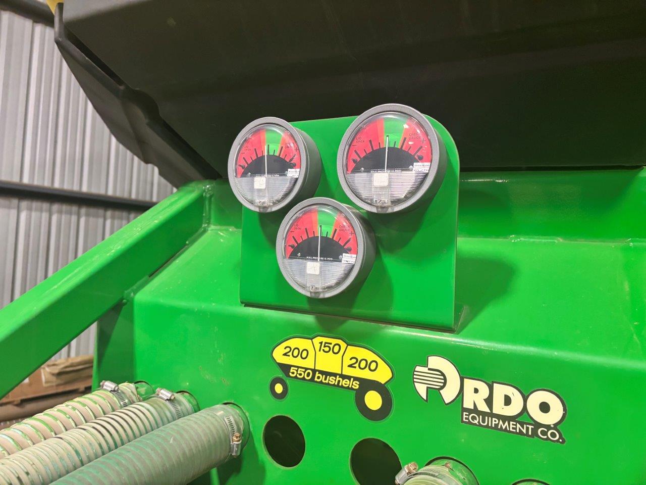 2013 John Deere 1870 Air Seeder