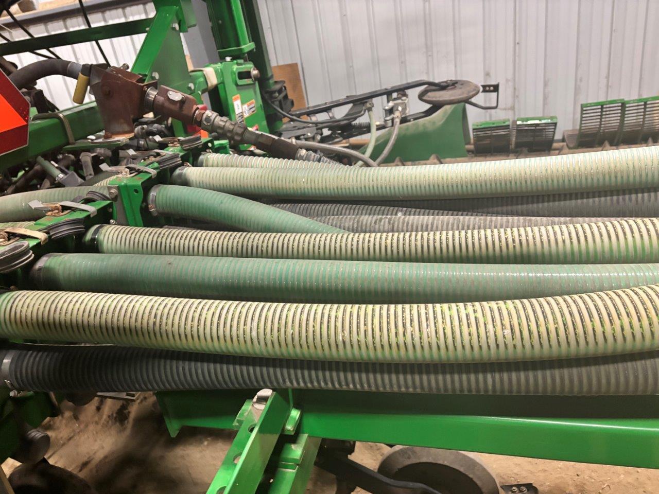 2013 John Deere 1870 Air Seeder