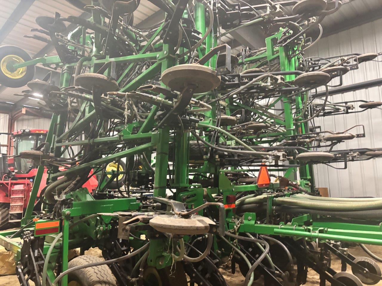 2013 John Deere 1870 Air Seeder