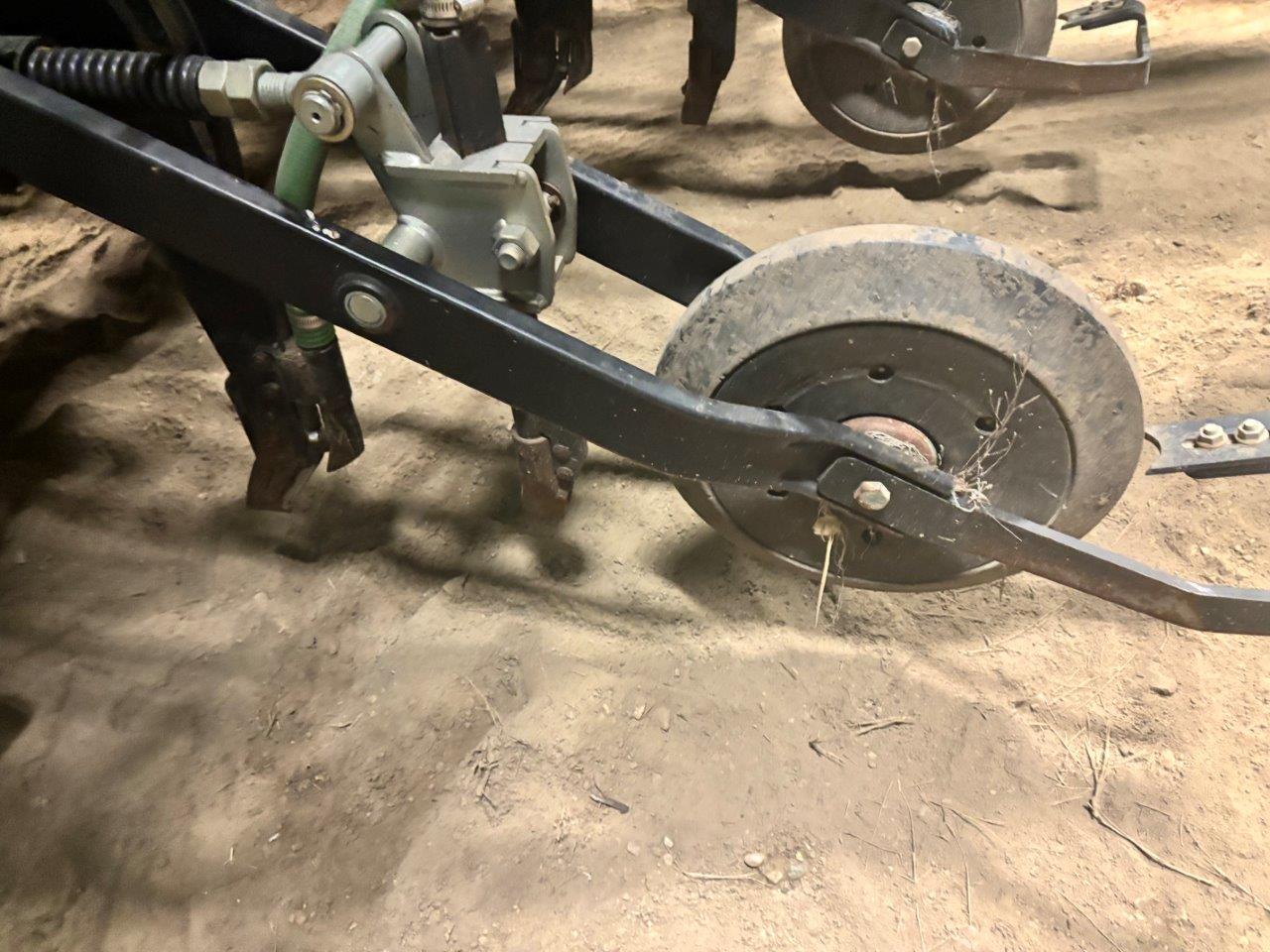 2013 John Deere 1870 Air Seeder