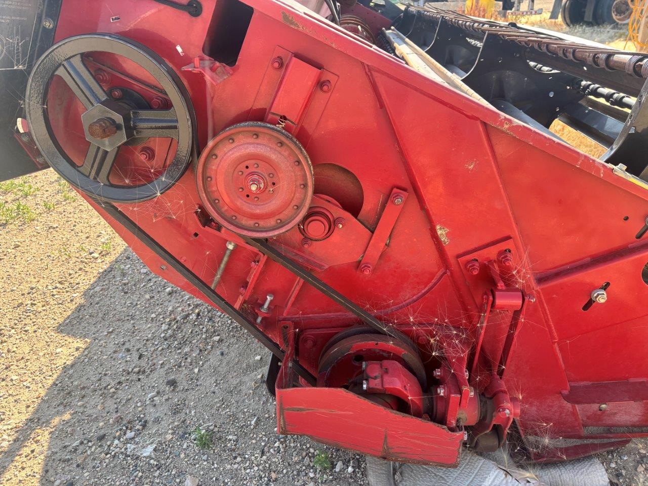2011 Case IH HDX182 Header Hay