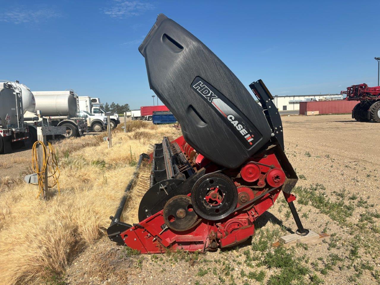 2011 Case IH HDX182 Header Hay