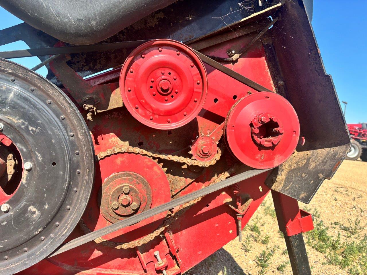 2011 Case IH HDX182 Header Hay