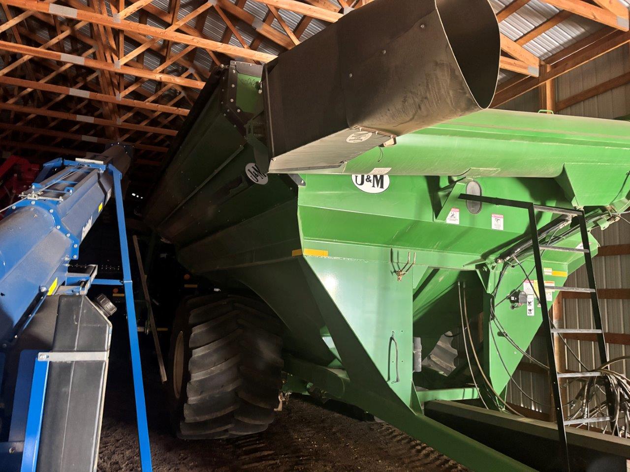 2012 J&M 1251-22 Grain Cart