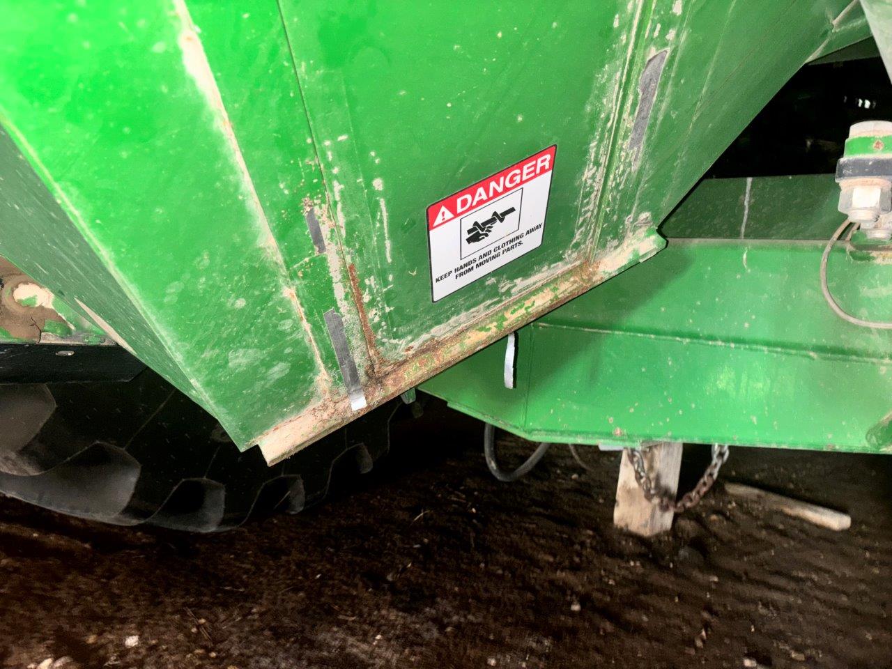 2012 J&M 1251-22 Grain Cart