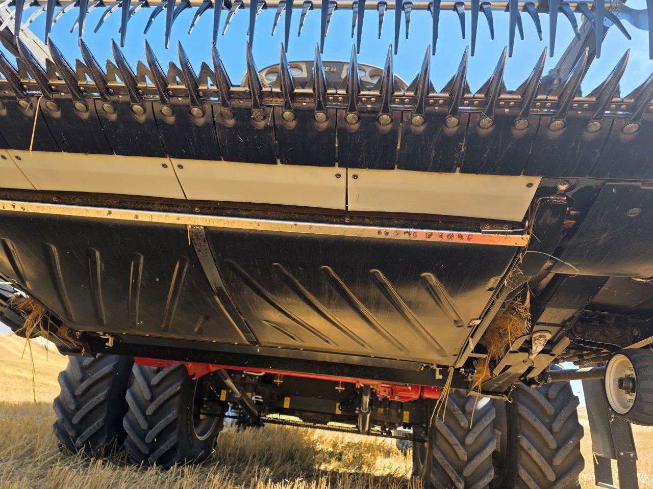 2025 MacDon FD240 Header Combine