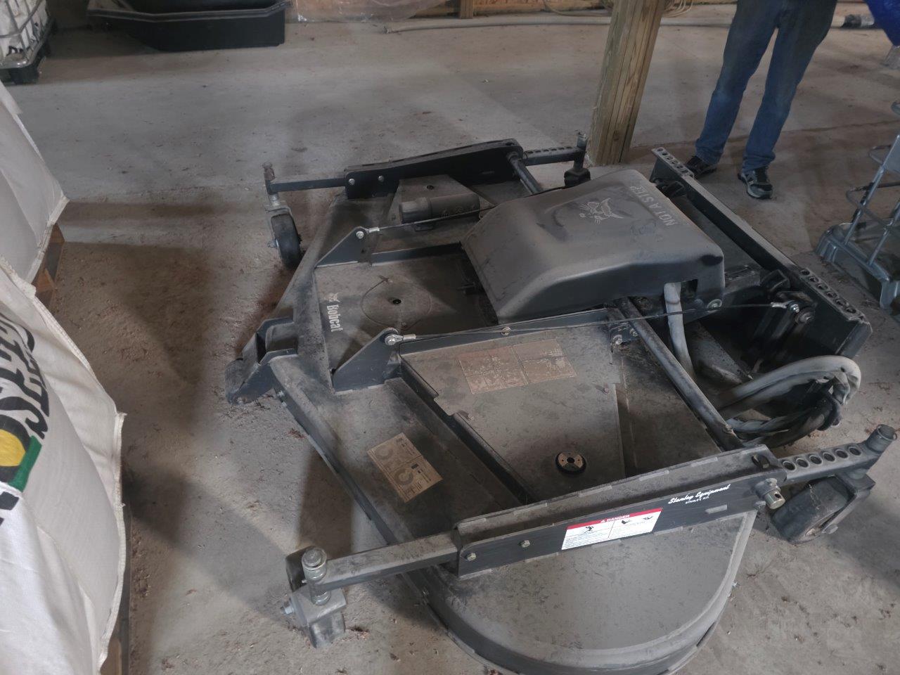 2009 Bobcat Finish Mower 90 Skid Steer Attachment