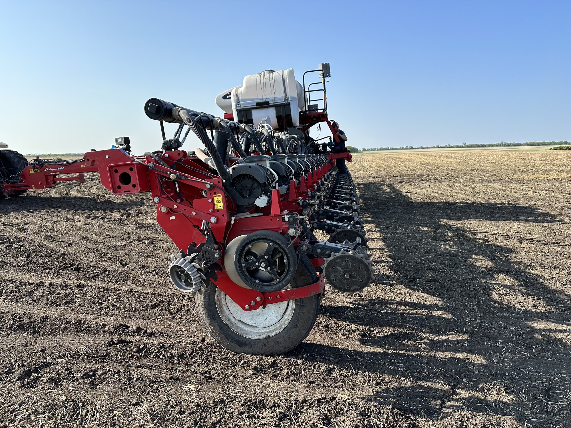 2012 Misc 8824 24 30 Planter