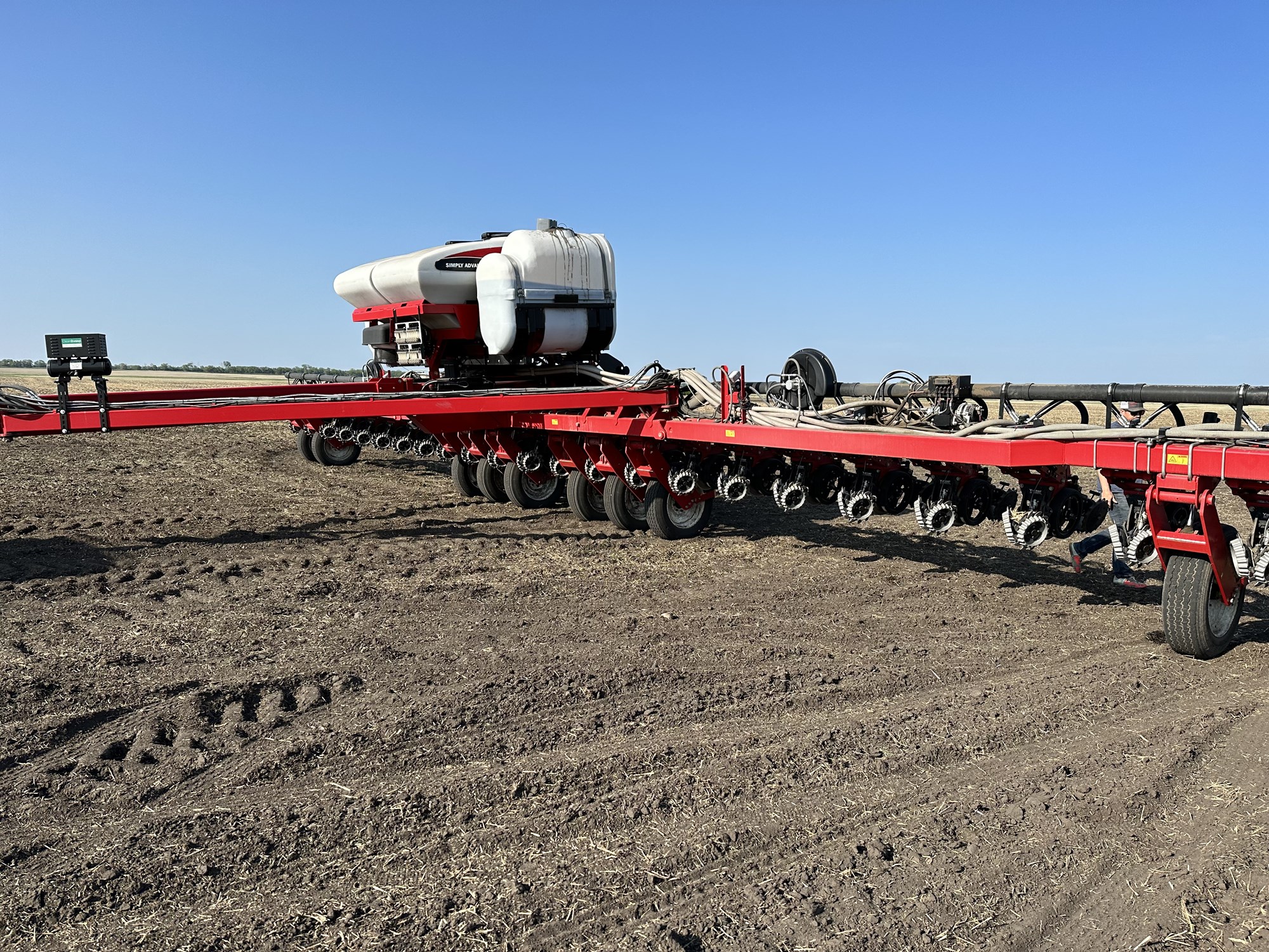 2012 Misc 8824 24 30 Planter