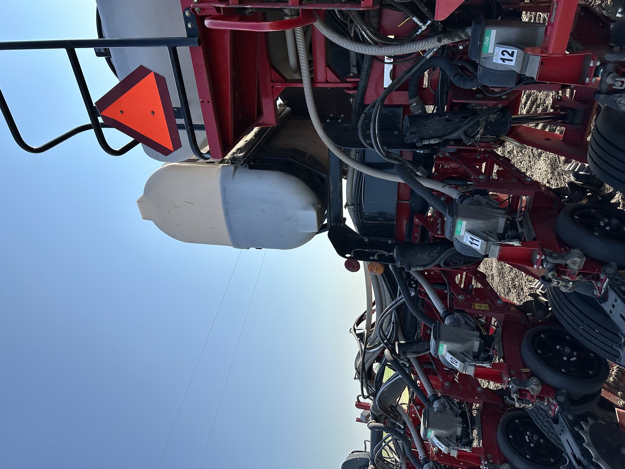 2012 Misc 8824 24 30 Planter