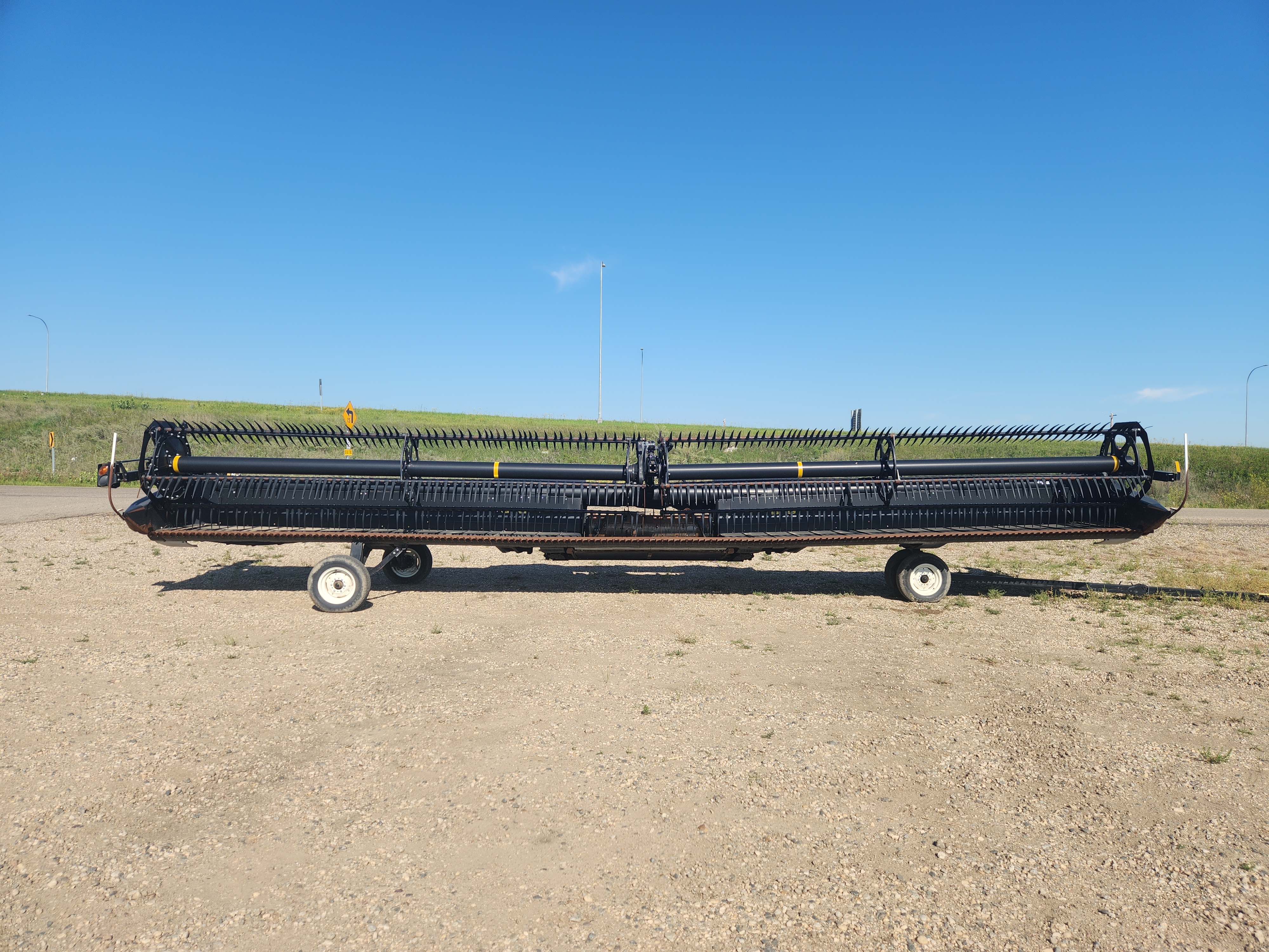 2018 MacDon FD140 Header Draper