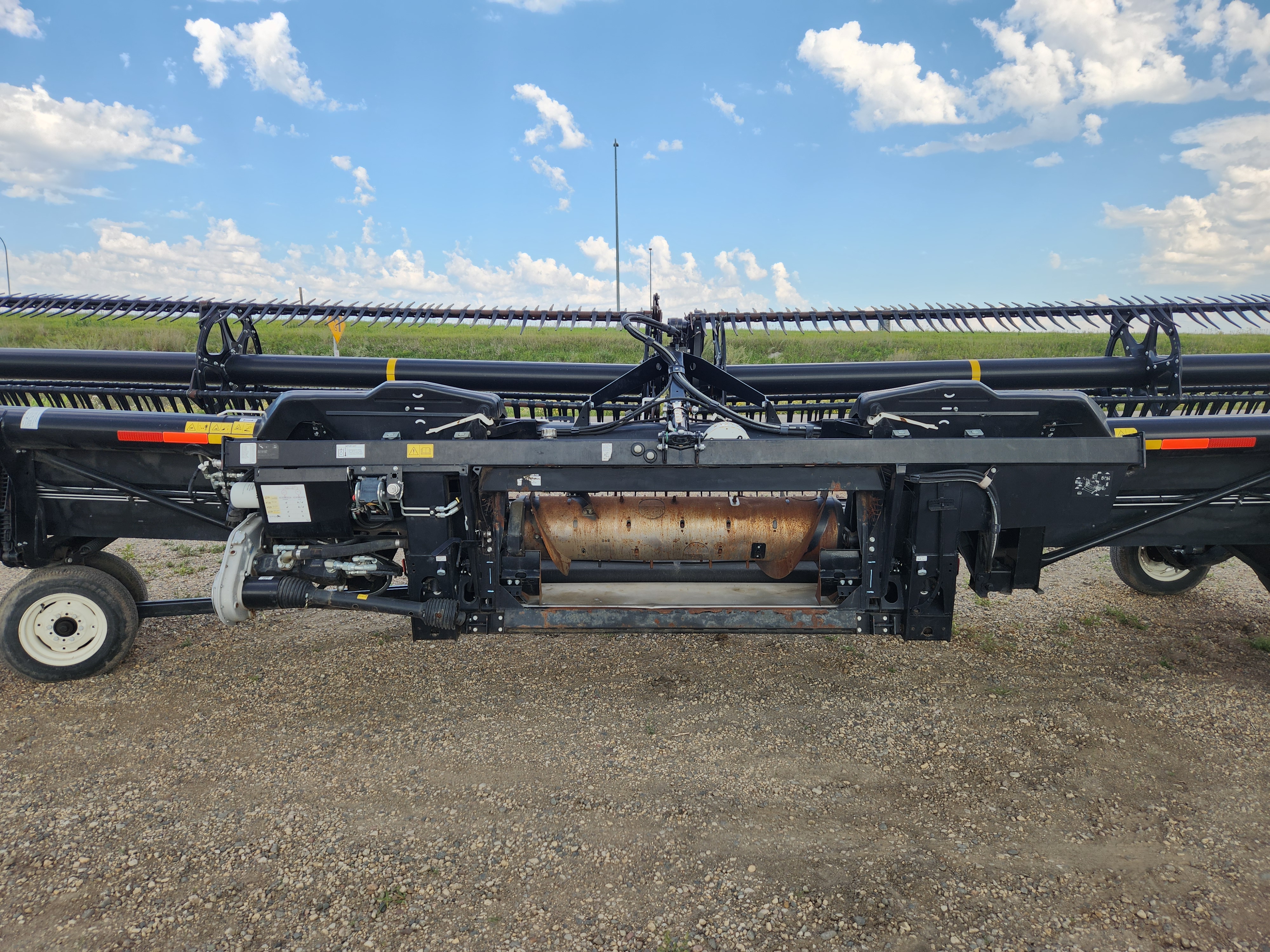 2018 MacDon FD140 Header Draper