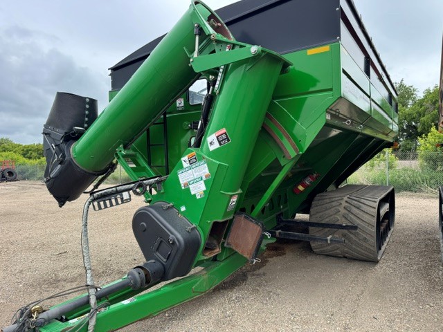 2019 Brent 1596 Grain Cart