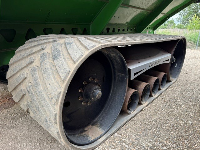 2019 Brent 1596 Grain Cart
