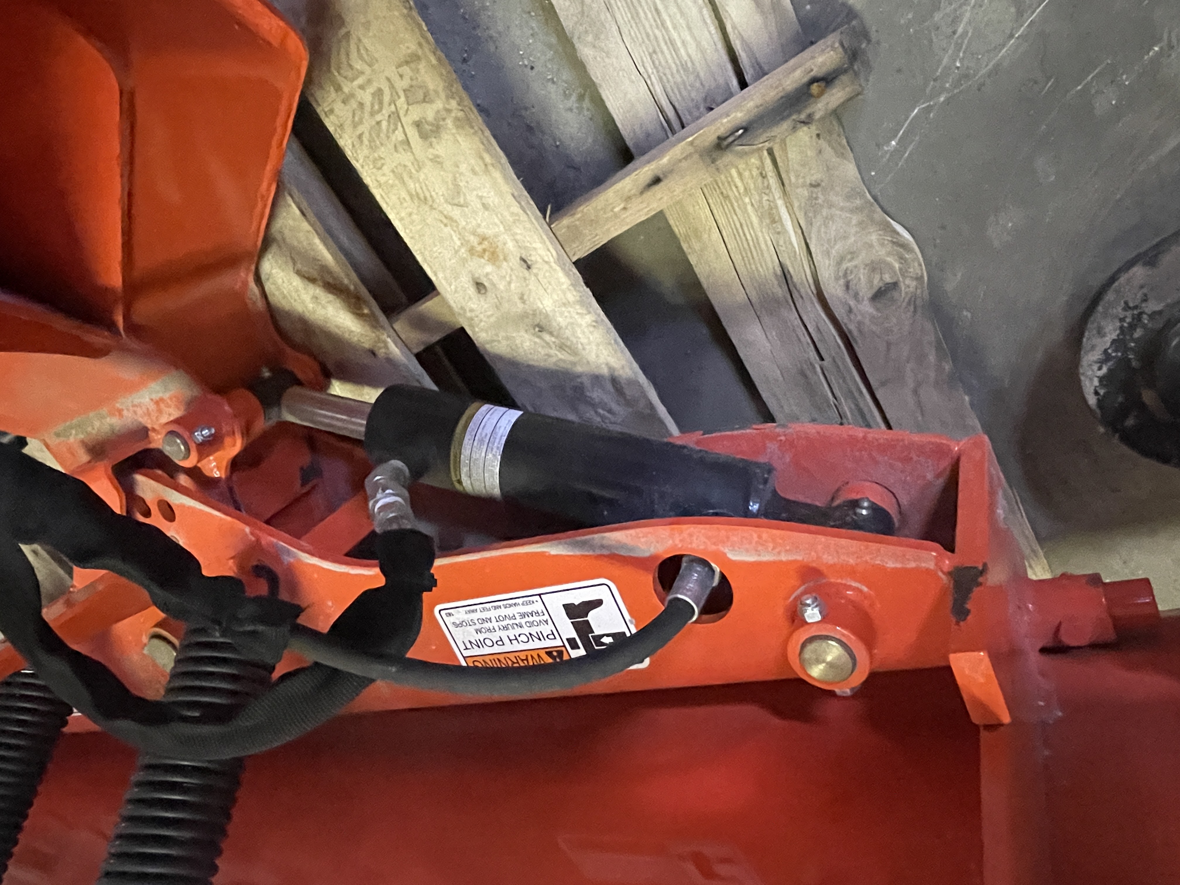 Kubota B2672 Blade Front