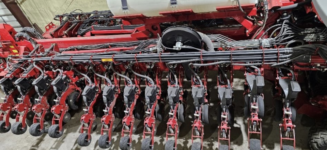 2022 Case IH ER2160 Planter