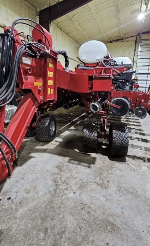 2022 Case IH ER2160 Planter