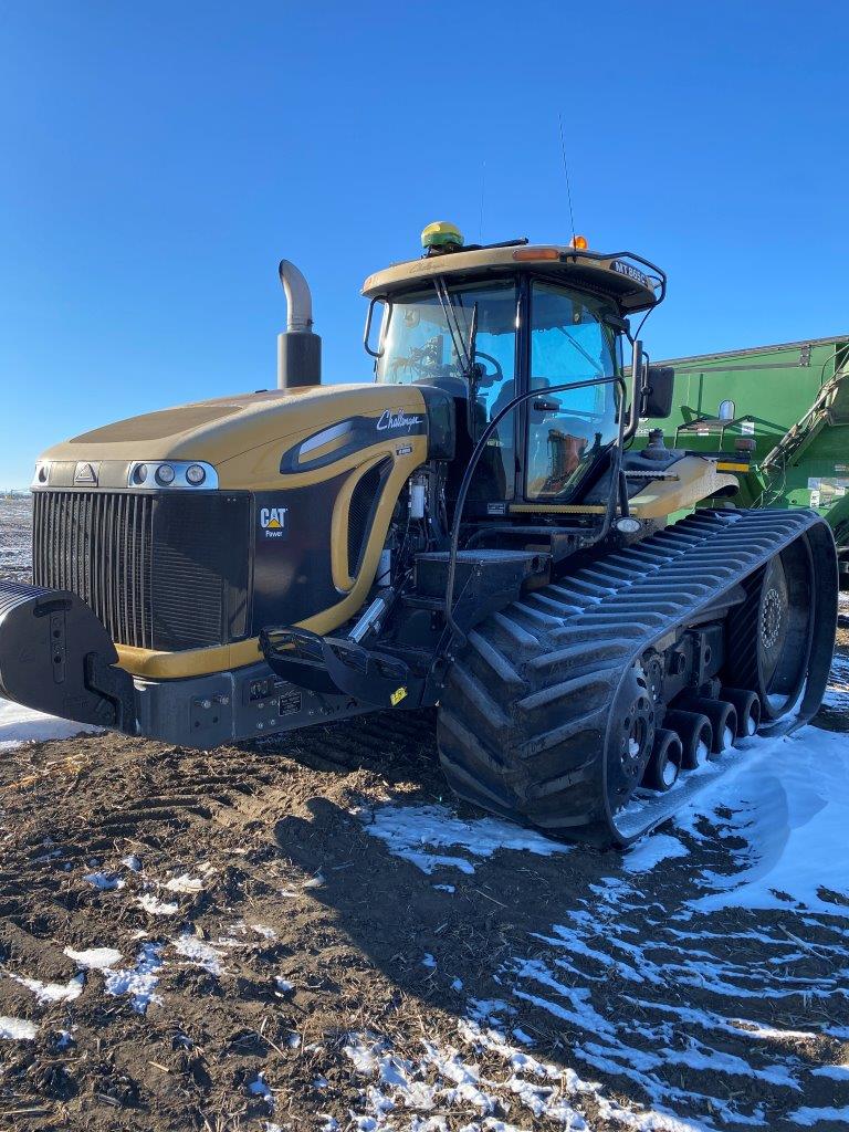 2011 Challenger MT865C Tractor