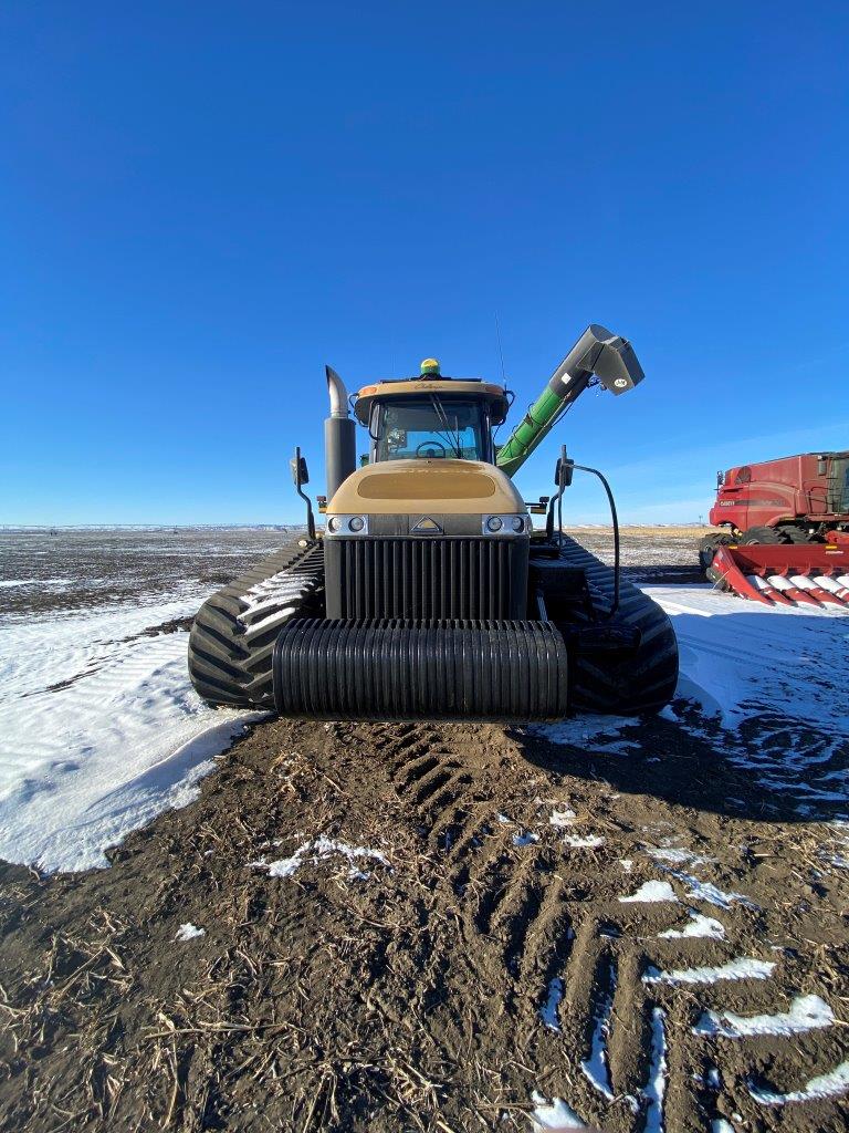 2011 Challenger MT865C Tractor