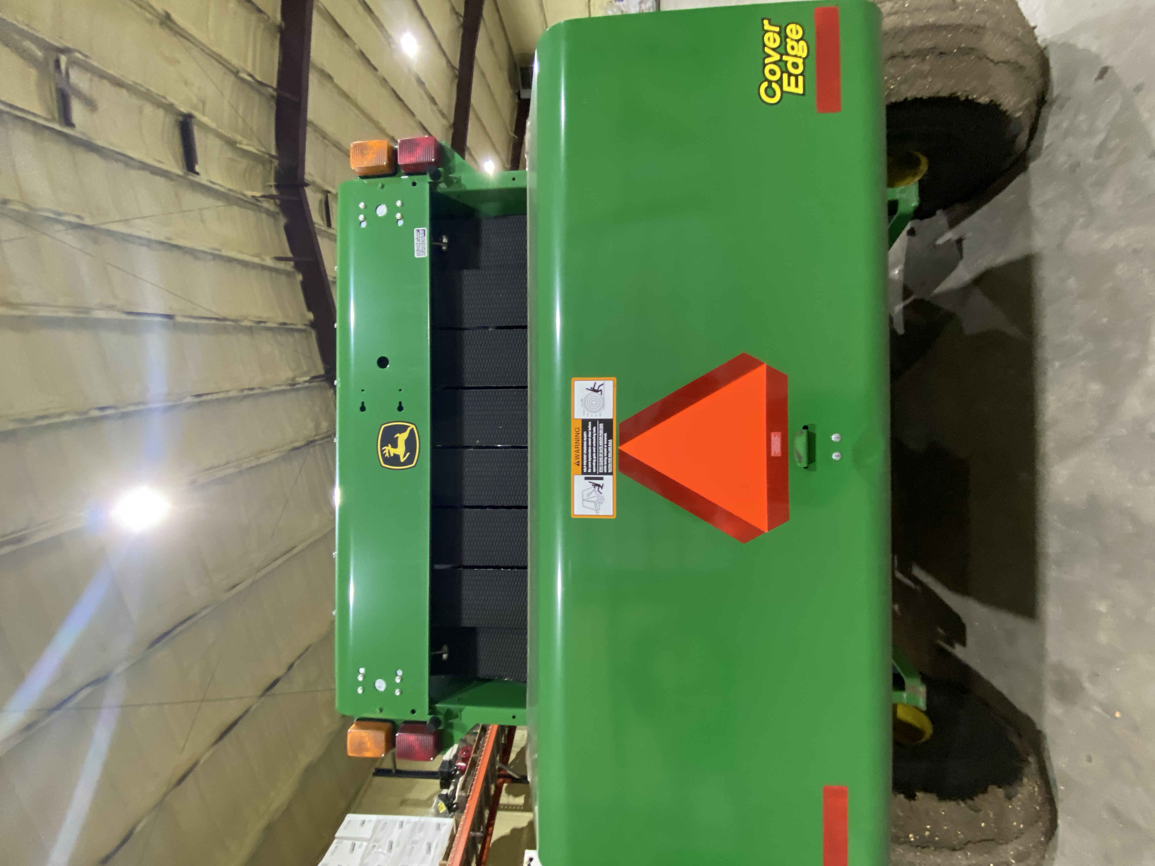 2016 John Deere 569 Baler/Round