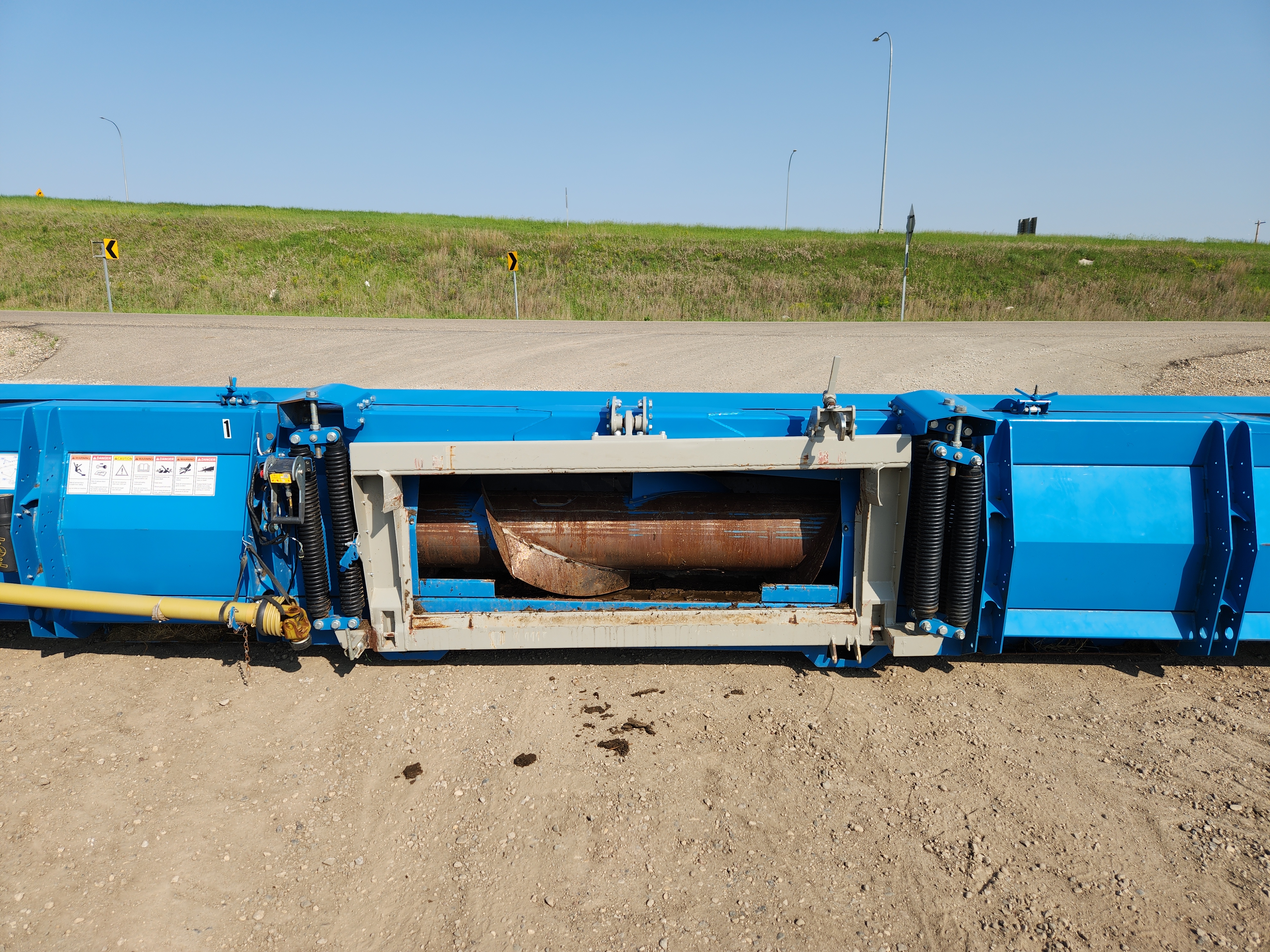 2023 Shelbourne XCS36 Header Rigid