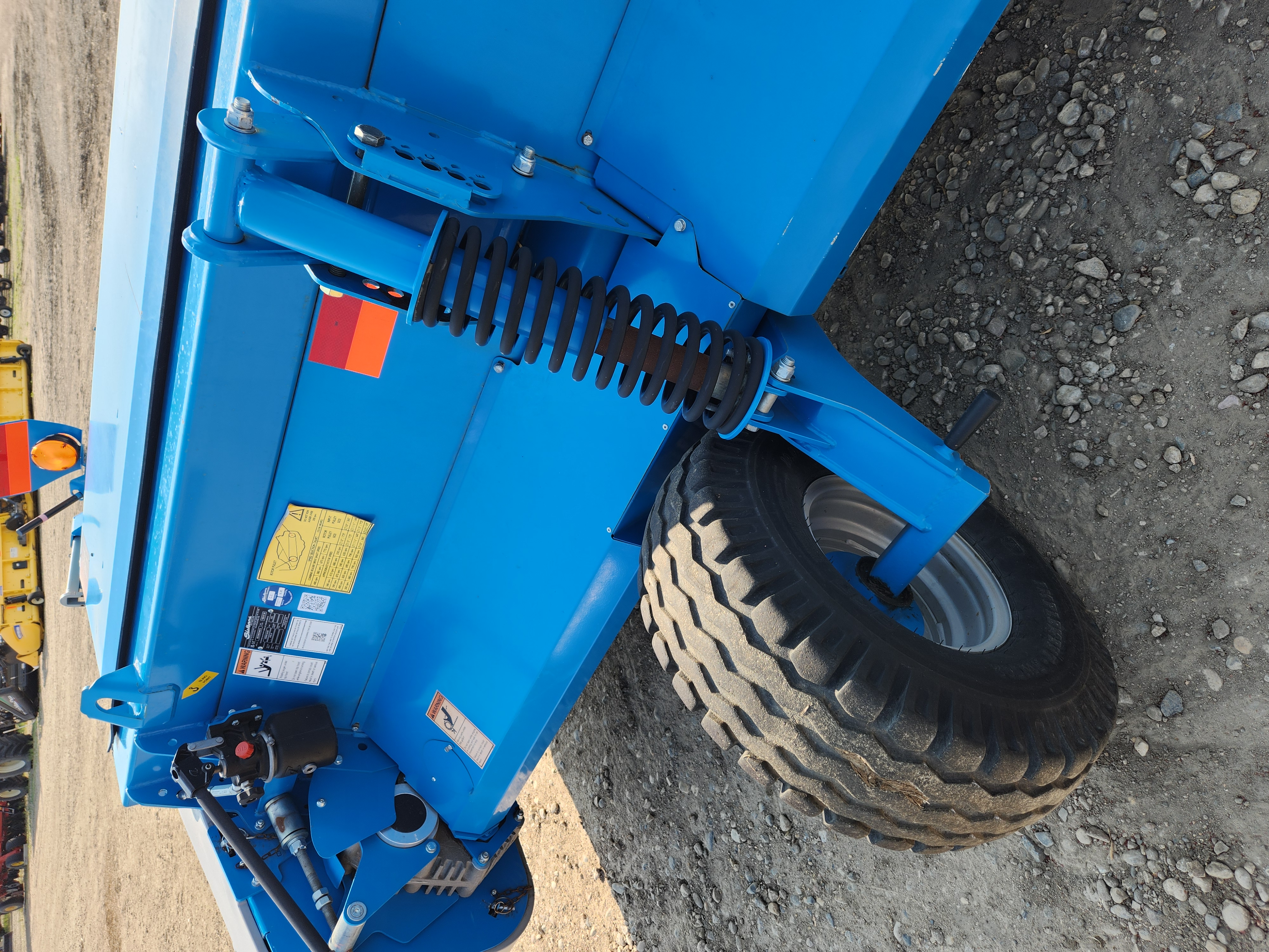 2023 Shelbourne XCS36 Header Rigid