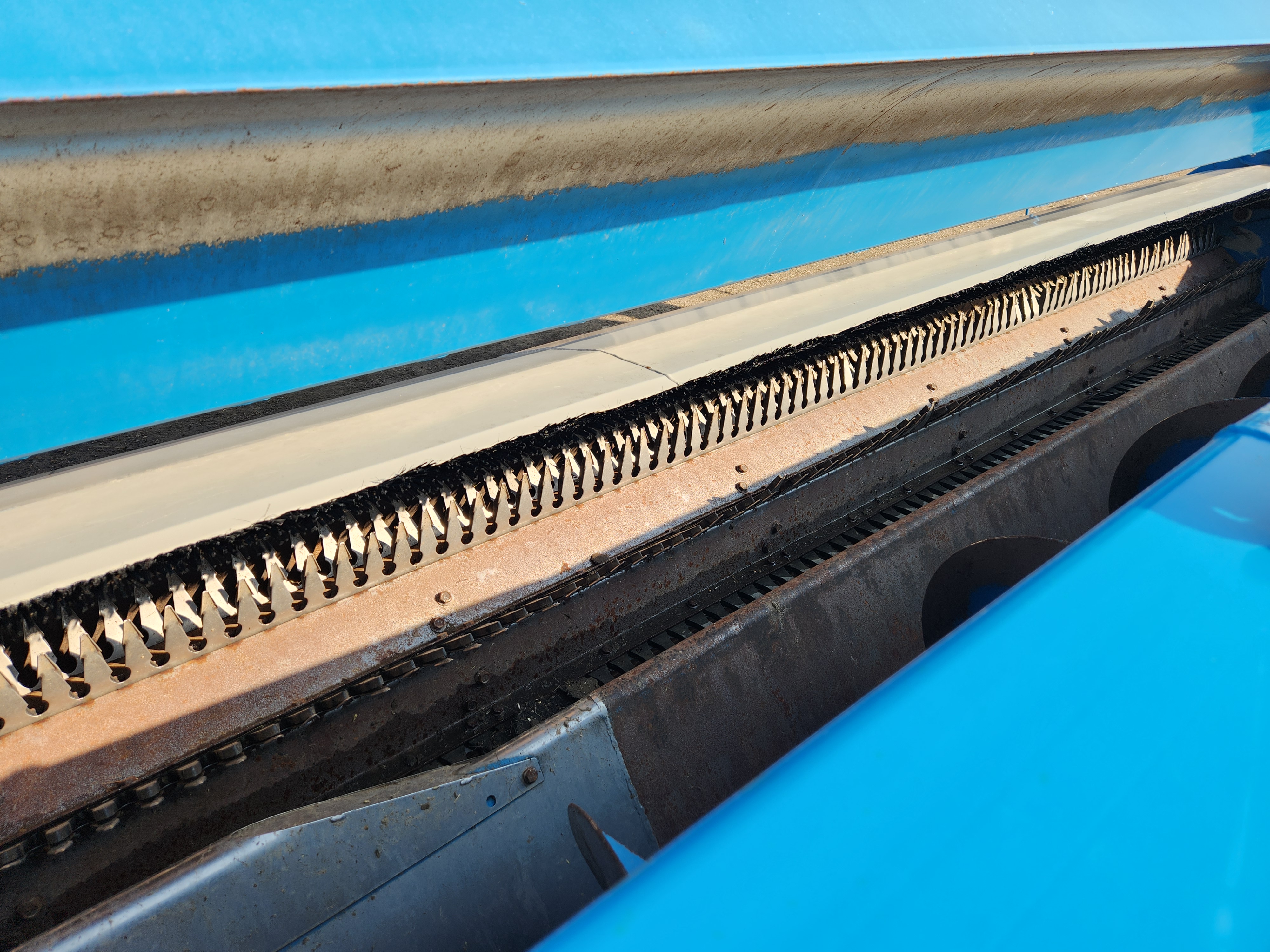 2023 Shelbourne XCS36 Header Rigid