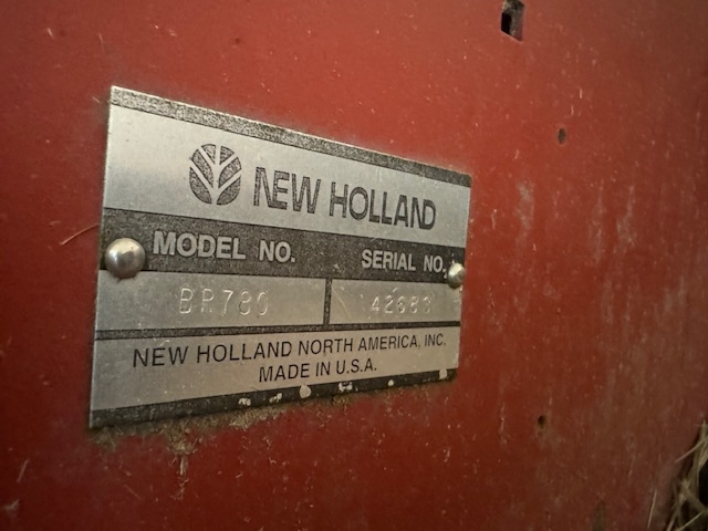 2003 New Holland BR780 Baler/Round