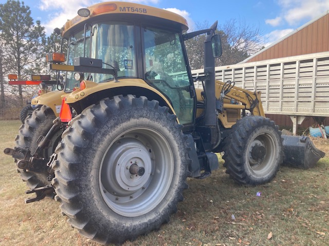 2006 Challenger MT545B Tractor