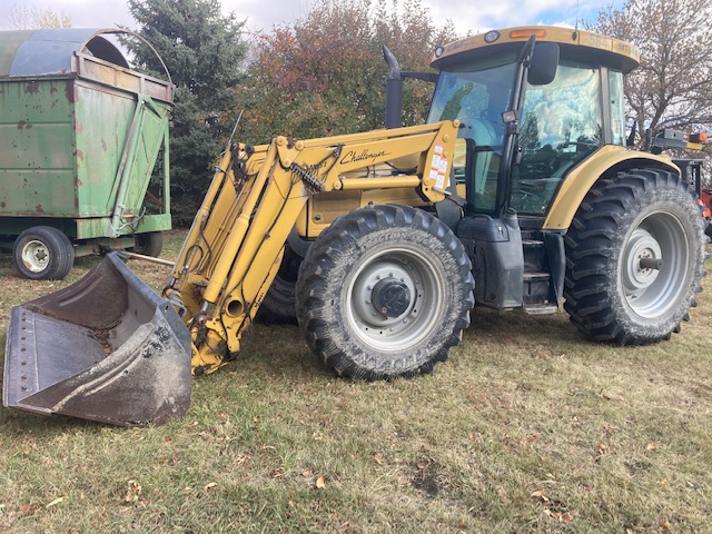 2006 Challenger MT545B Tractor