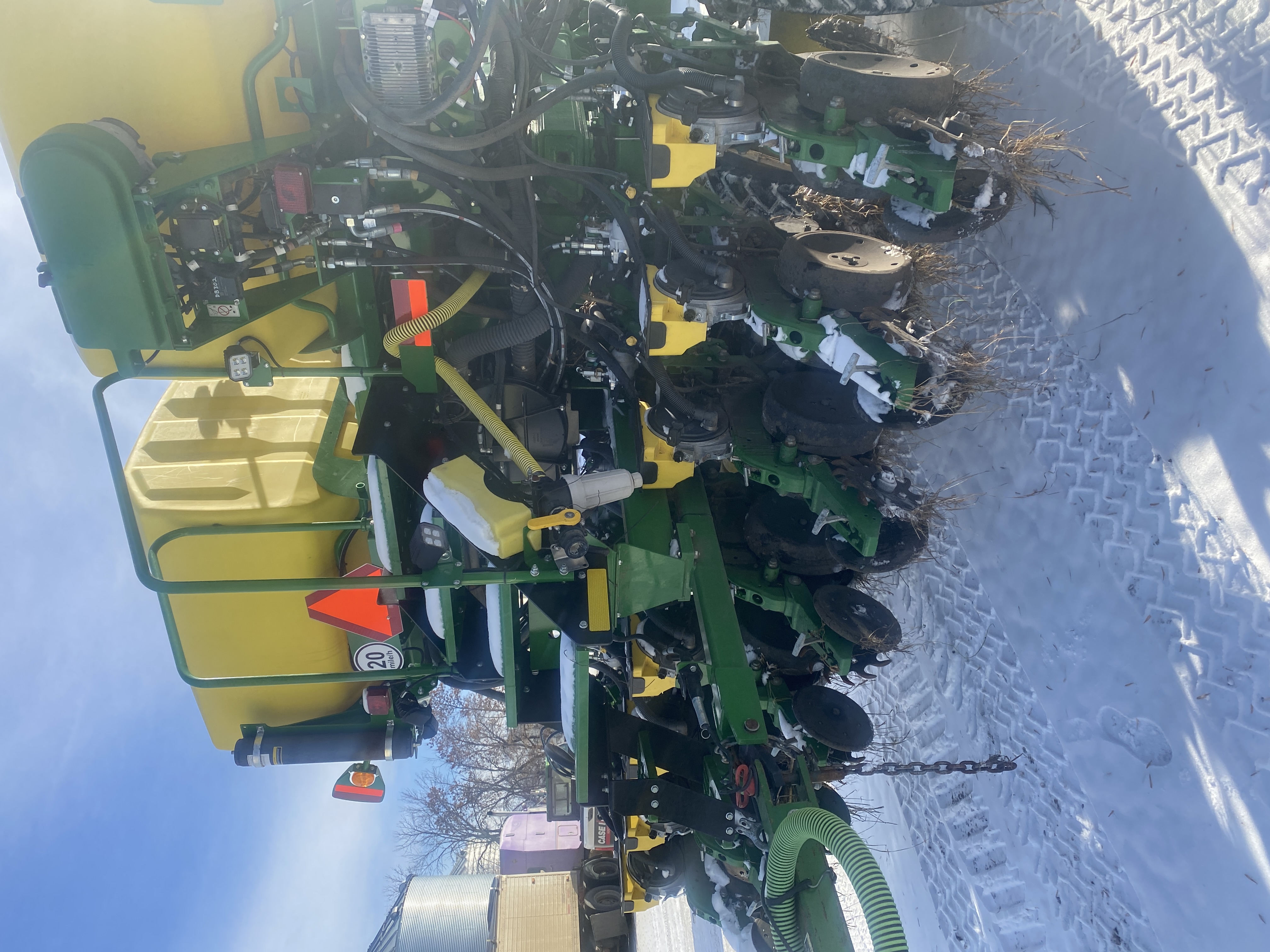 2022 John Deere DB60 Planter