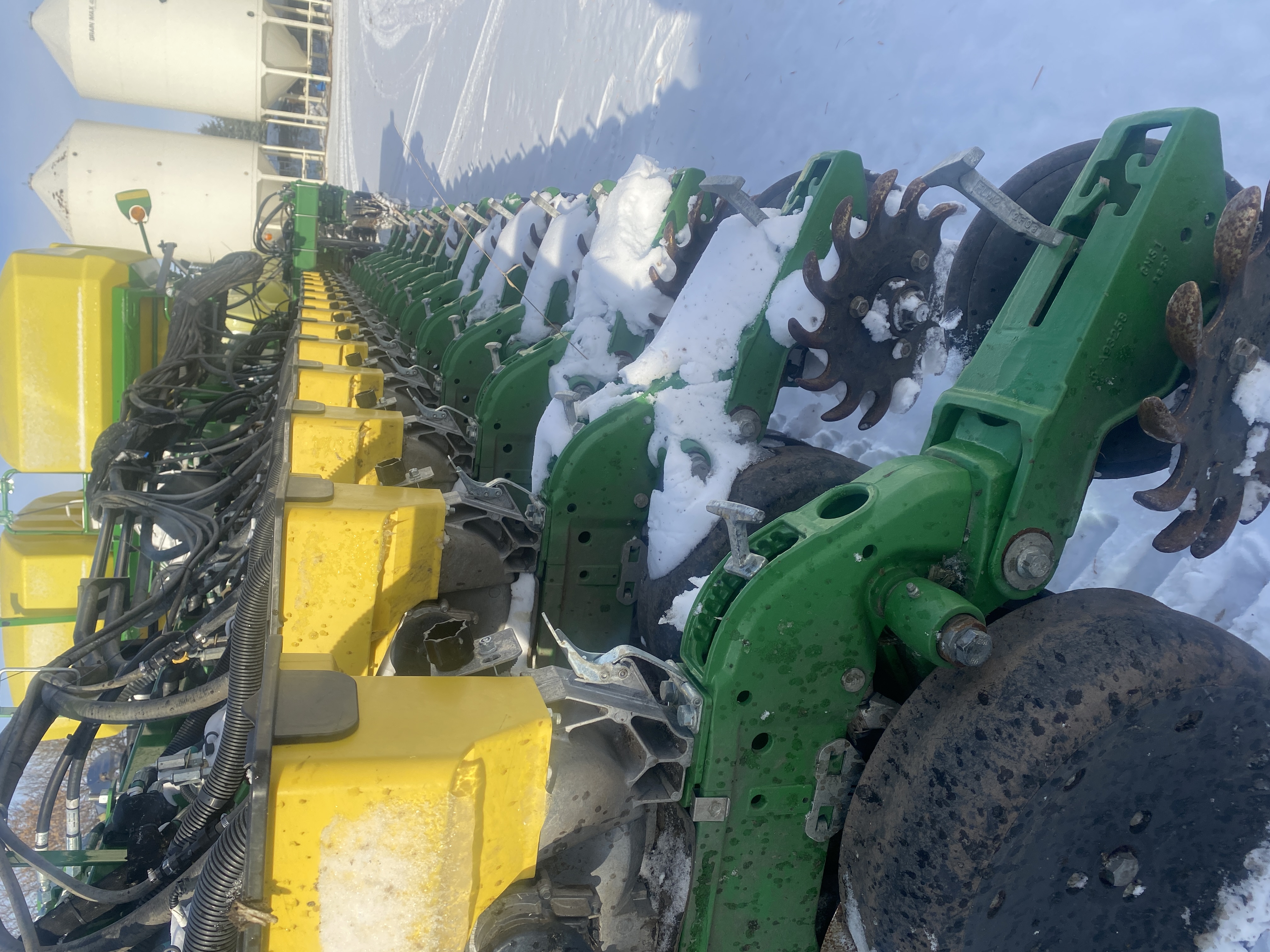 2022 John Deere DB60 Planter