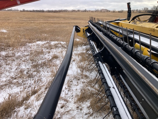 2010 New Holland H7150 Mower Conditioner