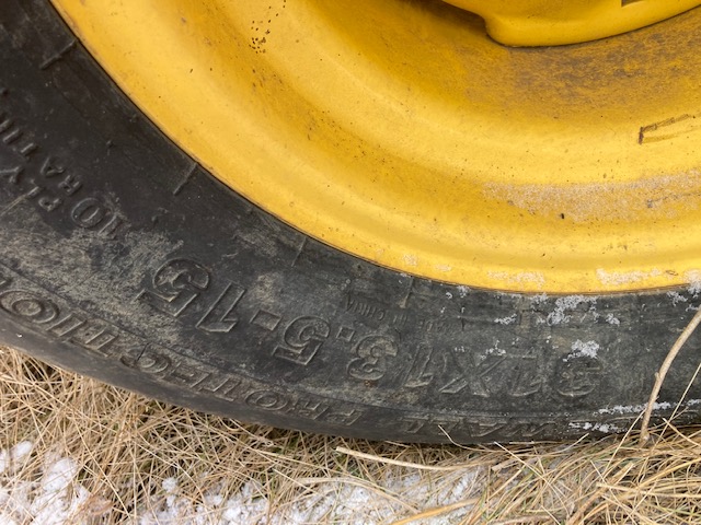 2010 New Holland H7150 Mower Conditioner