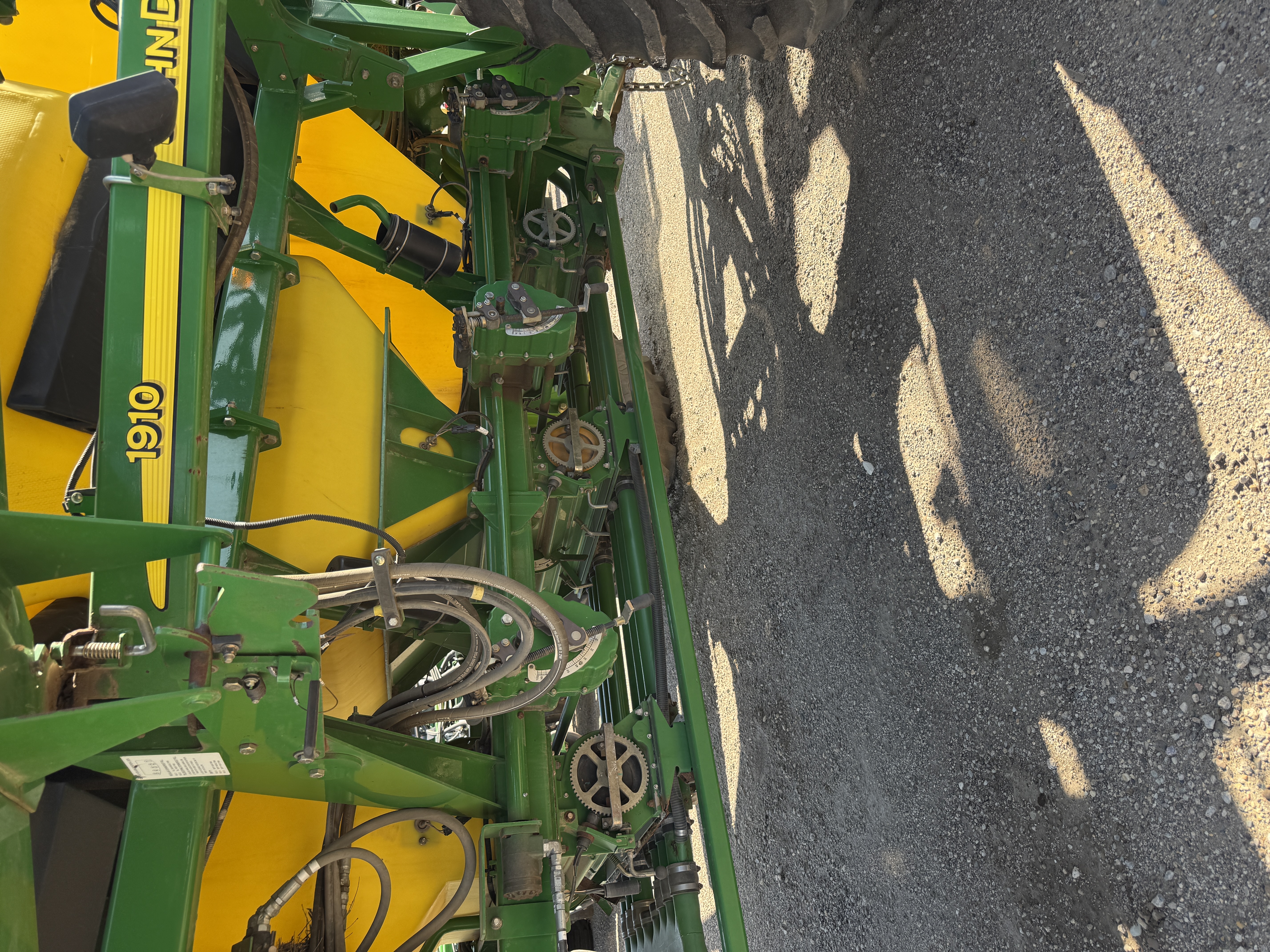 2010 John Deere 1895 Air Drill