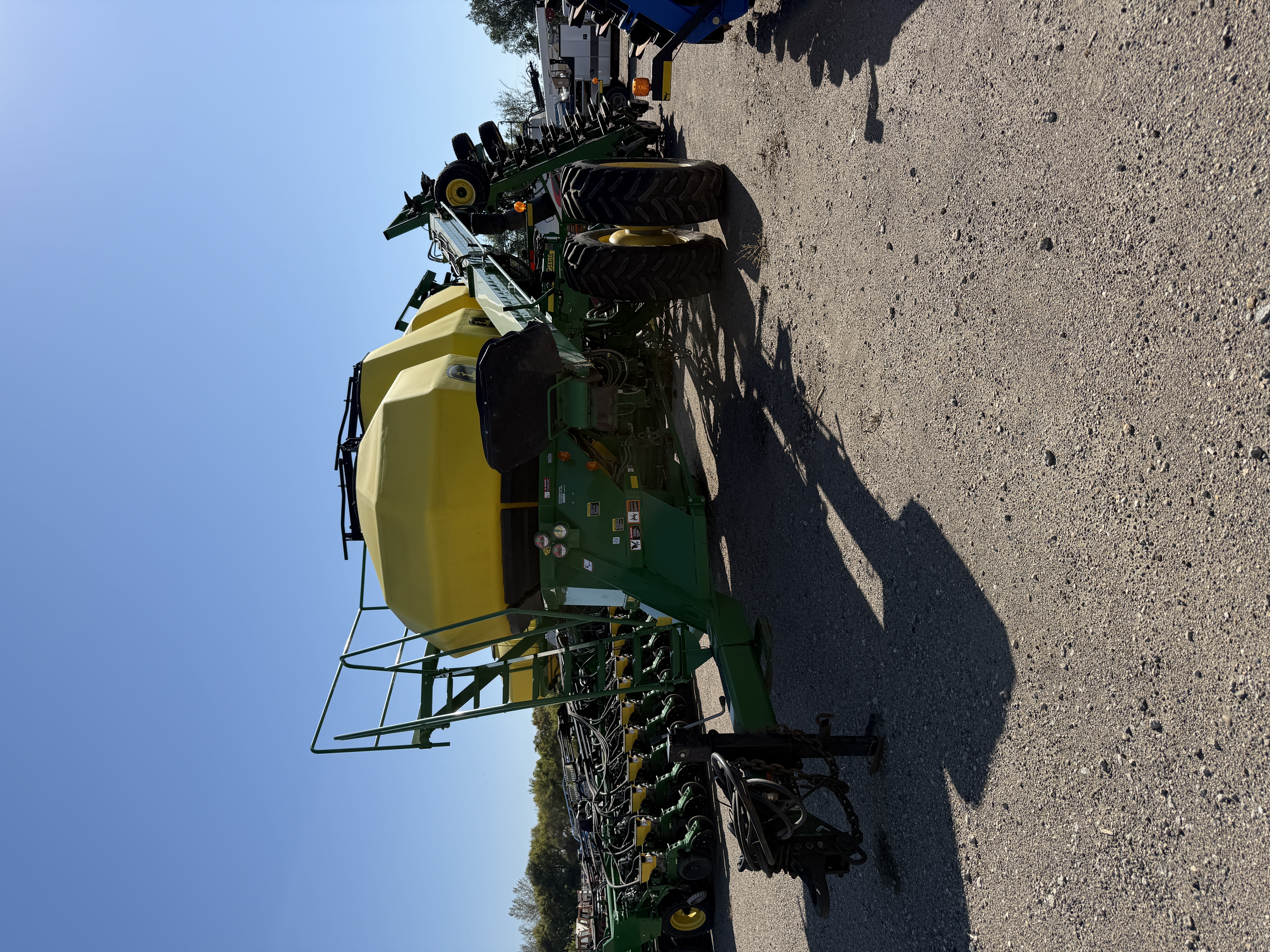 2010 John Deere 1895 Air Drill
