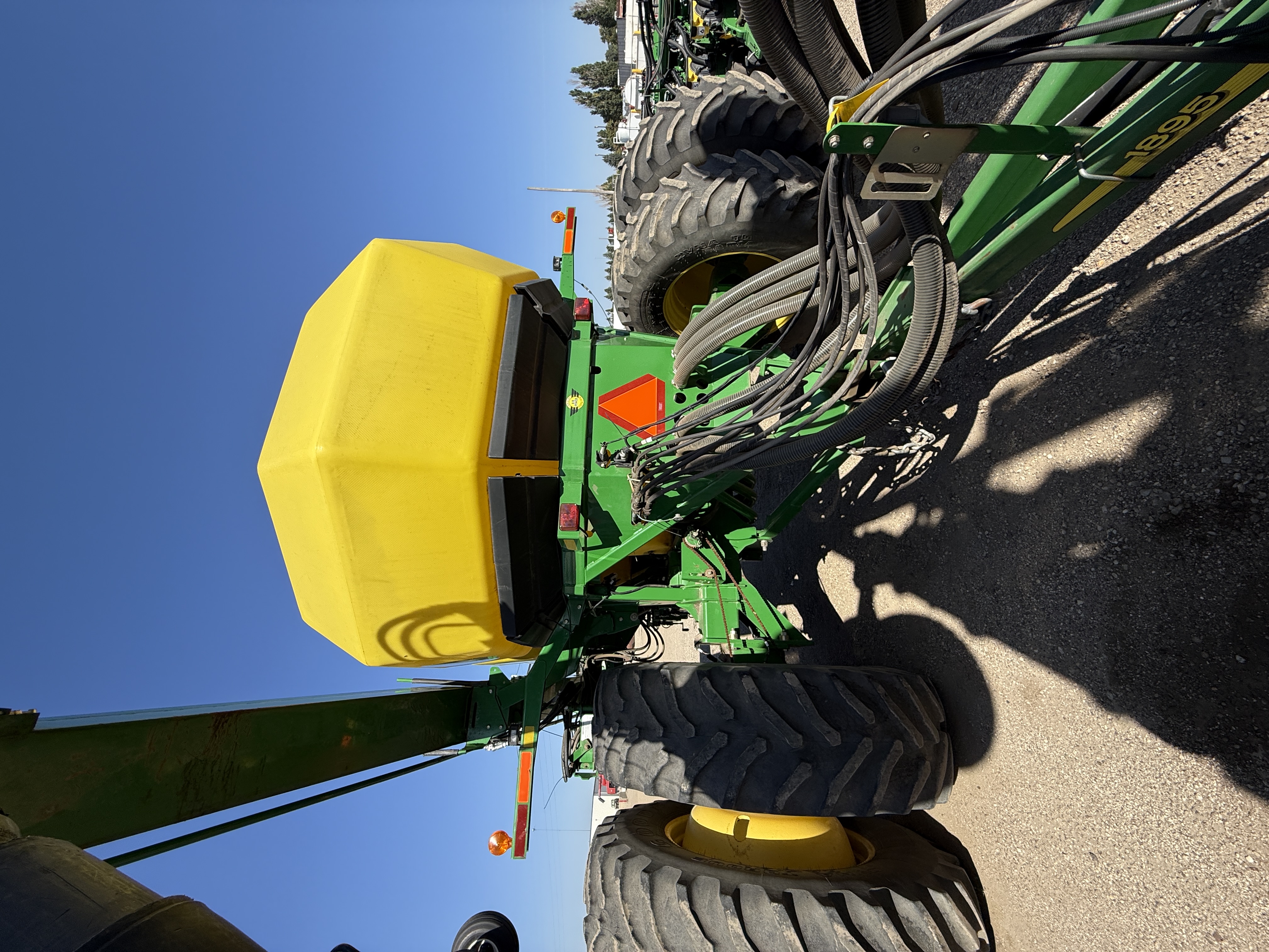 2010 John Deere 1895 Air Drill