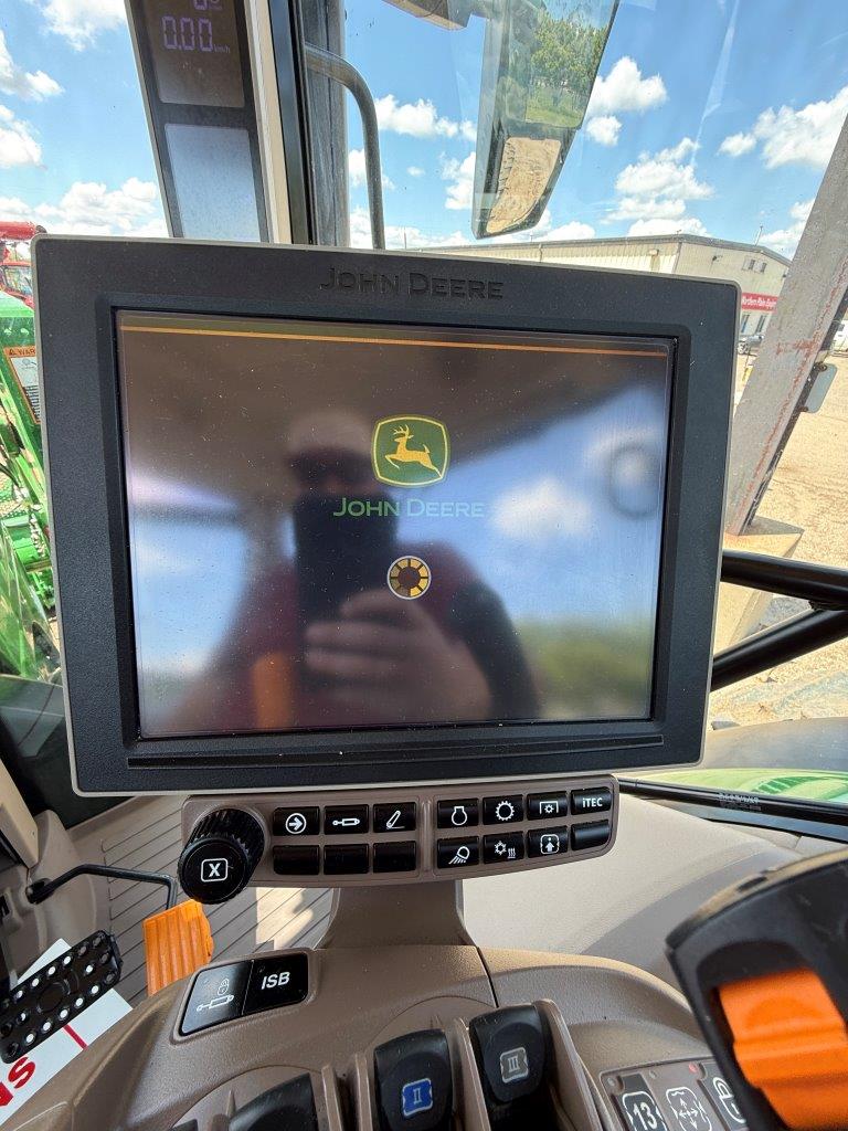 2023 John Deere 6R 215 Tractor