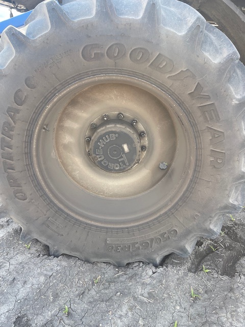 2017 New Holland SP.400F Sprayer/High Clearance