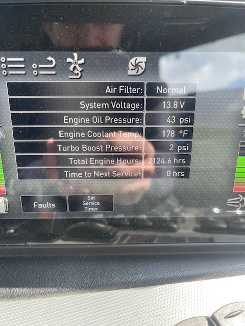 2017 New Holland SP.400F Sprayer/High Clearance