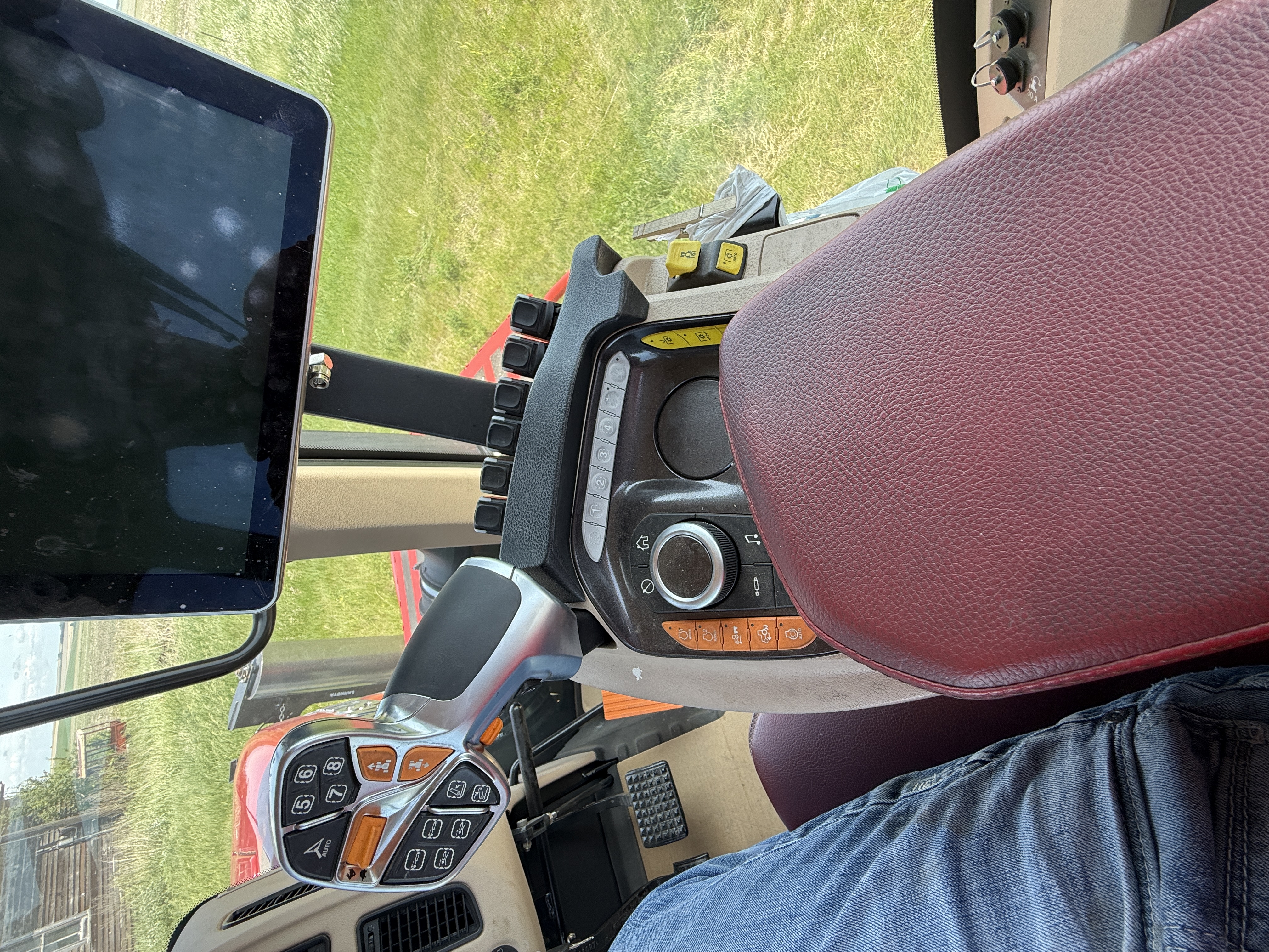 2022 Case IH Steiger 420 AFS Row Tractor