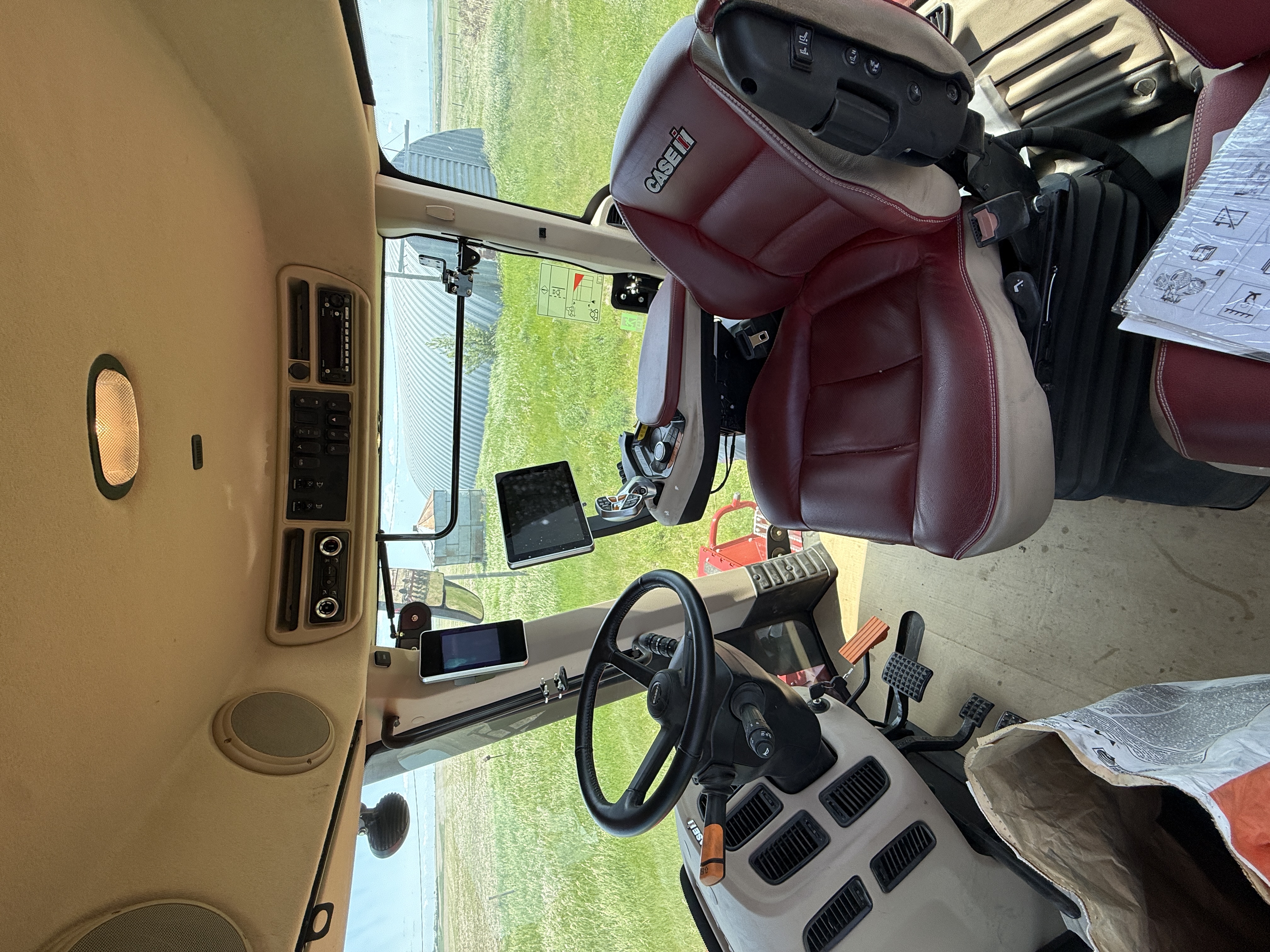 2022 Case IH Steiger 420 AFS Row Tractor