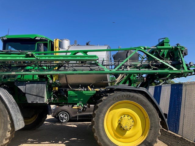 2022 John Deere 616R Sprayer/High Clearance