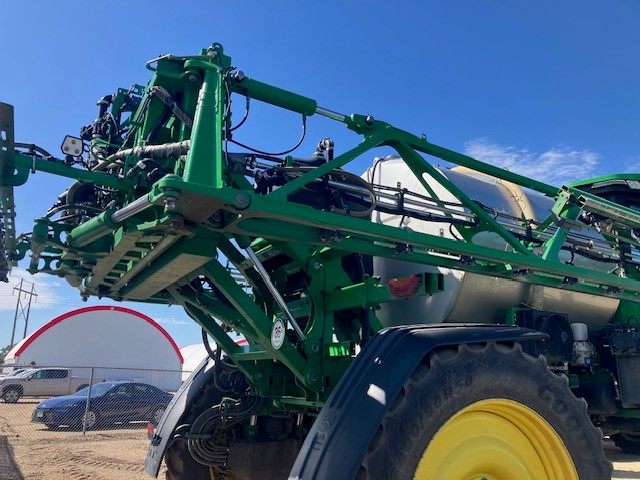 2022 John Deere 616R Sprayer/High Clearance