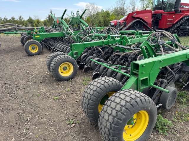 2014 John Deere 1890 Air Drill
