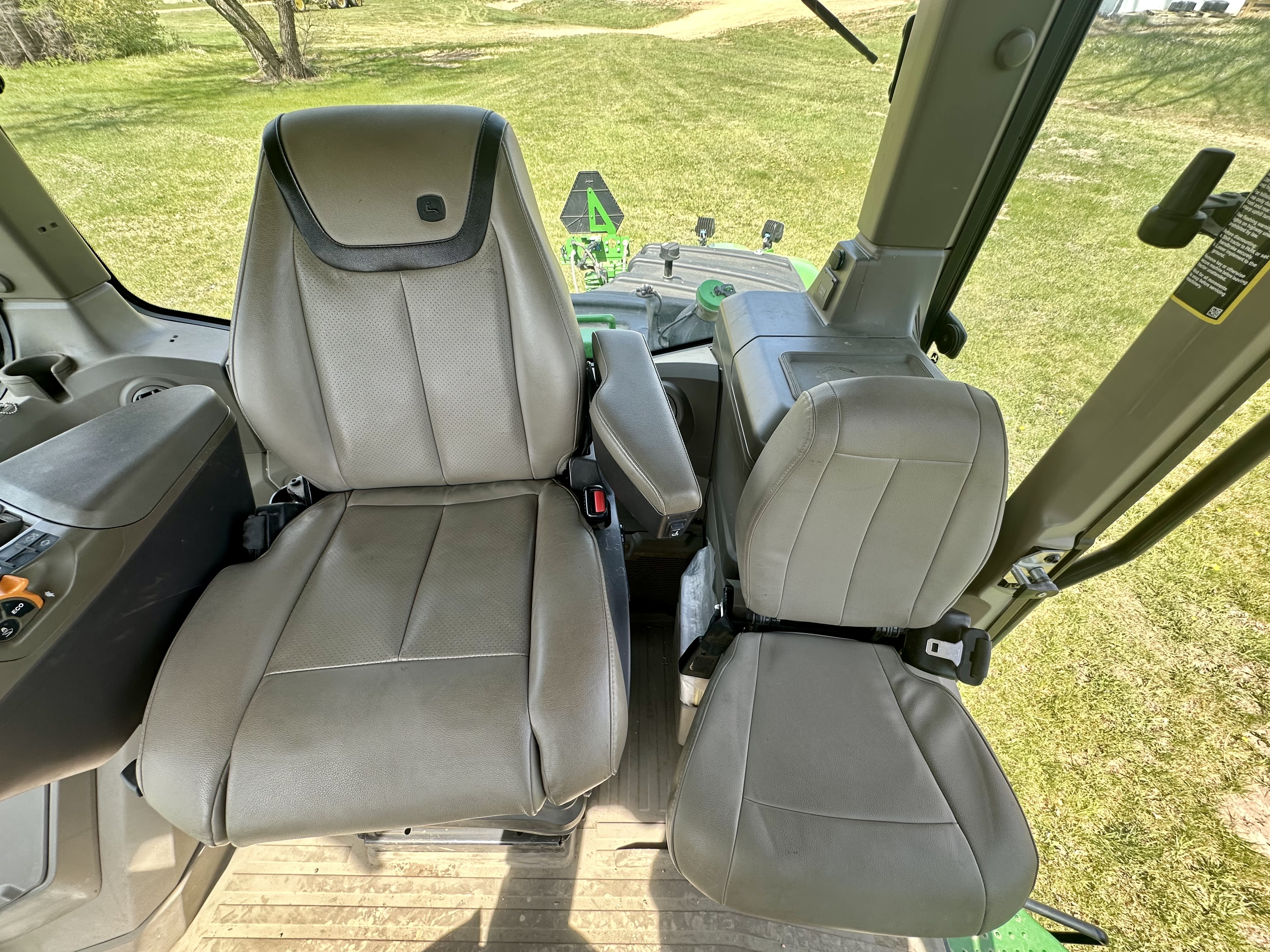 2024 John Deere 9RX 640 Tractor