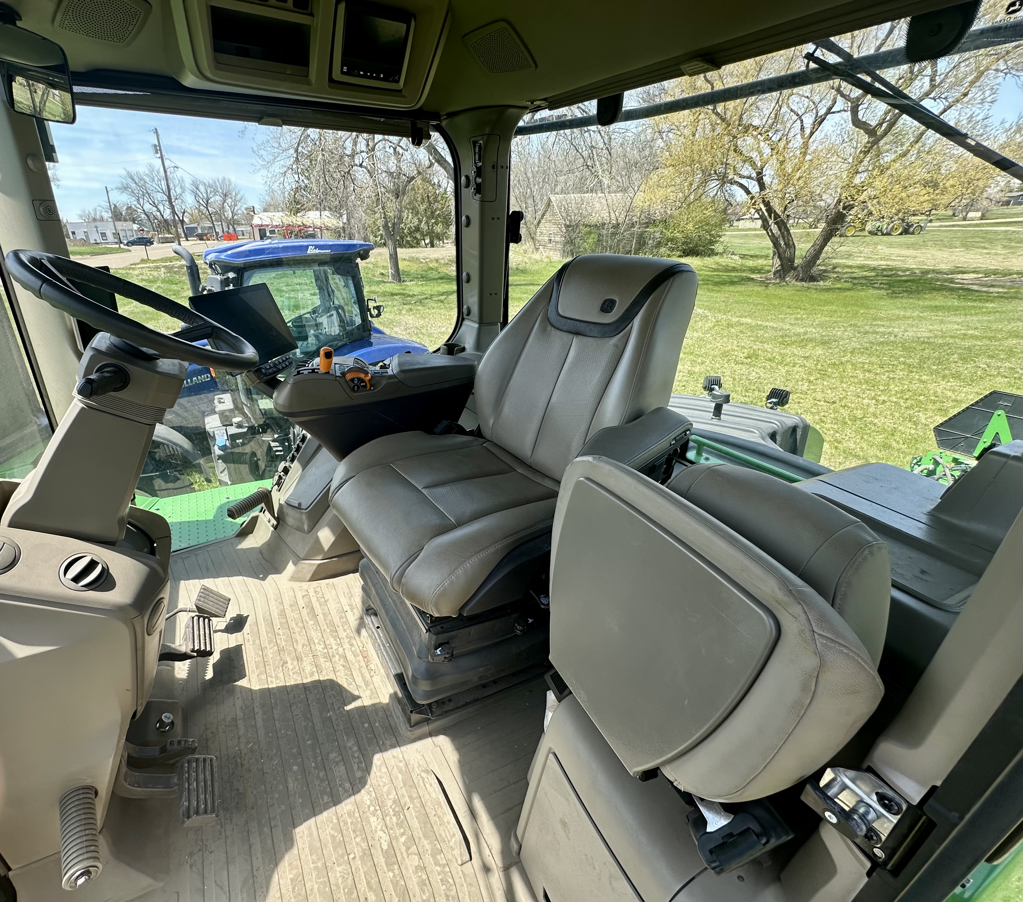 2024 John Deere 9RX 640 Tractor