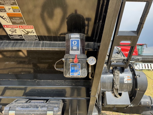 2024 Brent 2098 Grain Cart