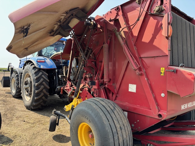 2021 New Holland RB560 Baler/Round