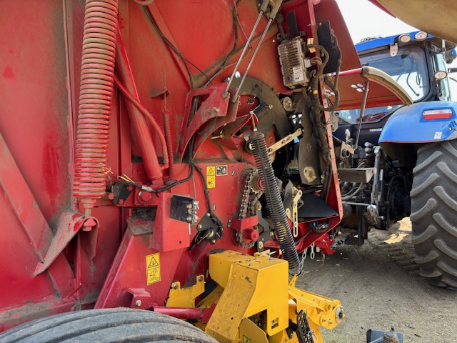 2021 New Holland RB560 Baler/Round